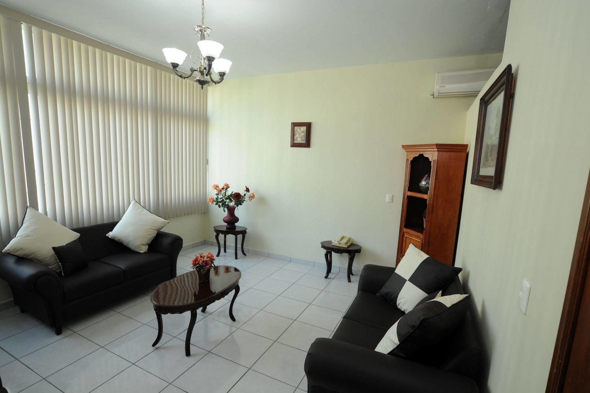 Hotel Plaza Sahuayo Luaran gambar