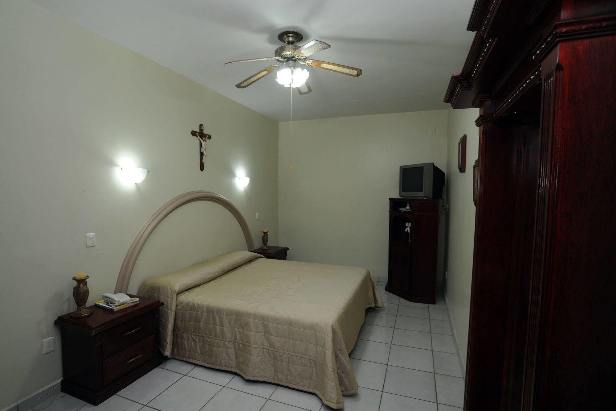 Hotel Plaza Sahuayo Luaran gambar